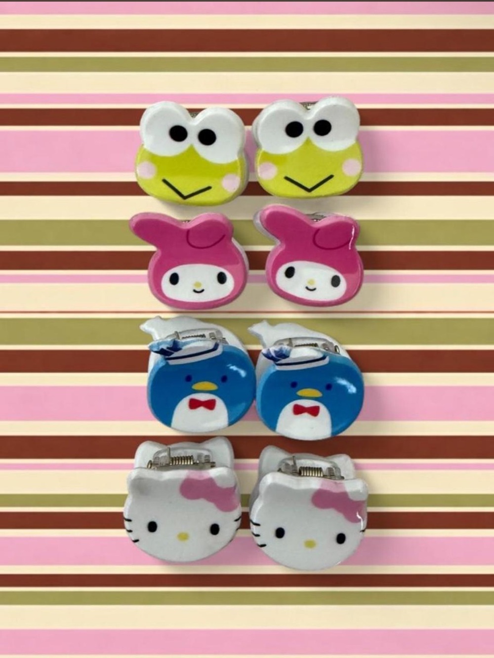 Sanrio character mini hair clips